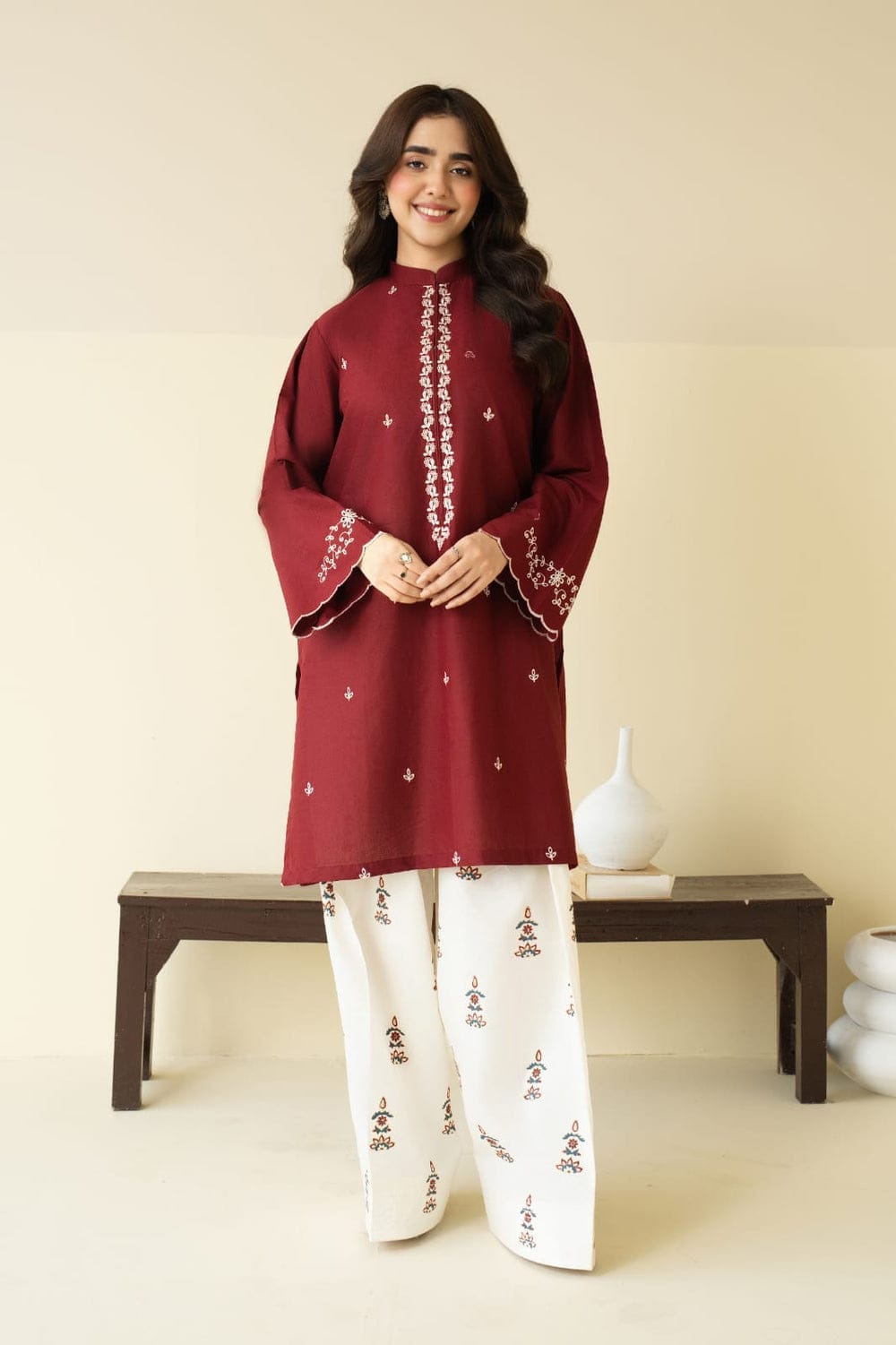 ZARF Embroidered 2-Piece Farshi Set – Winter Stone Linen